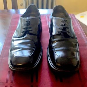 Kenneth Cole dress lace up shoes black worn twice